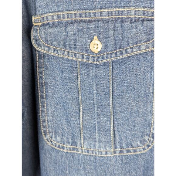 Chambray/Denim women's shirt or overshirt EUC. Bust to 50"  length 28" - Picture 4 of 7